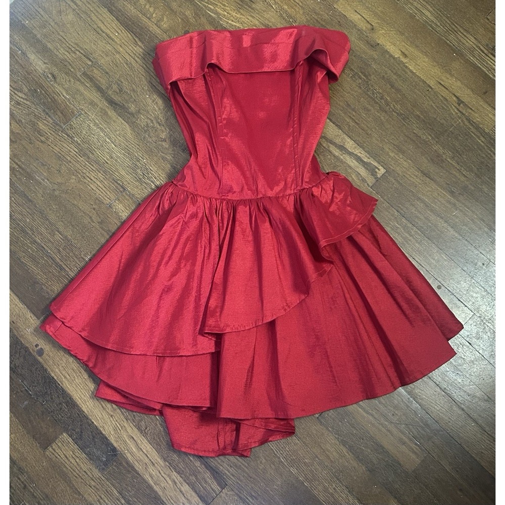 Lucy In The Sky S Strapless tiered mini dress red Homecoming Party Holiday